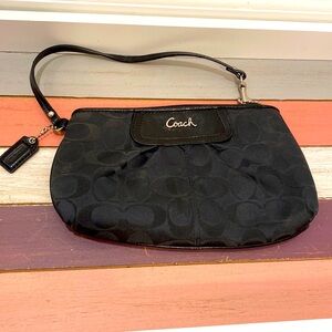 Coach whistler wallet purse